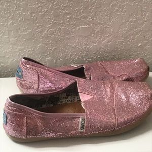 Pink sparkle Toms